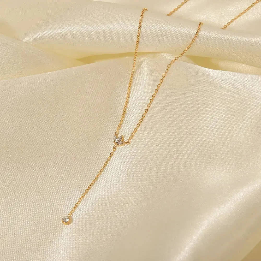 Dream Lariat Diamond Necklace - Diatoms