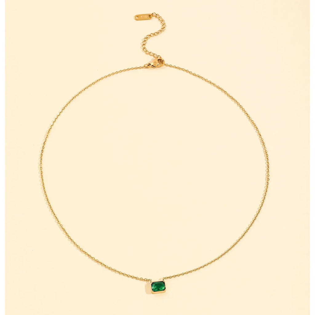 Elegant Green Emerald Necklace - Diatoms