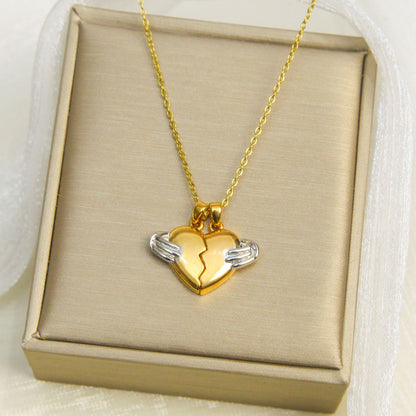 Diatoms Valentine Gesture Heart Shape Pendant