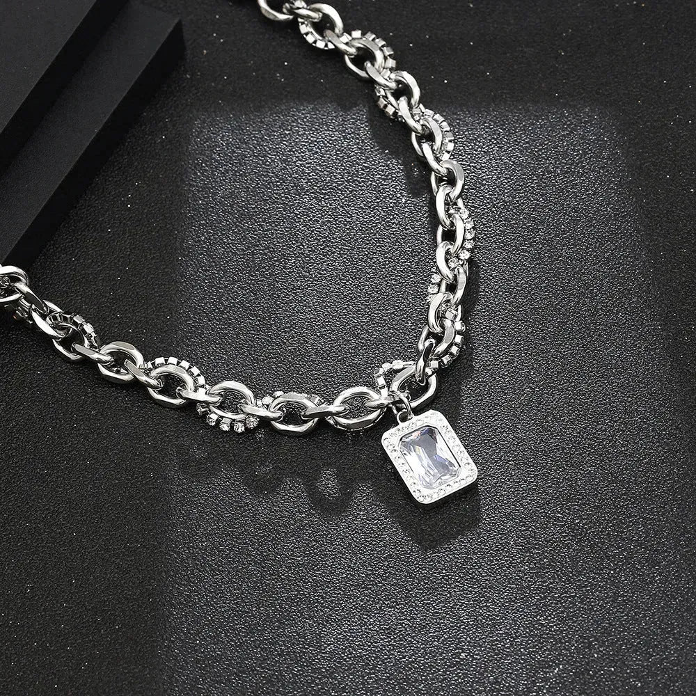 Diatoms Casual Hip-Hop Titanium Rhinestones Unisex Pendant - Diatoms