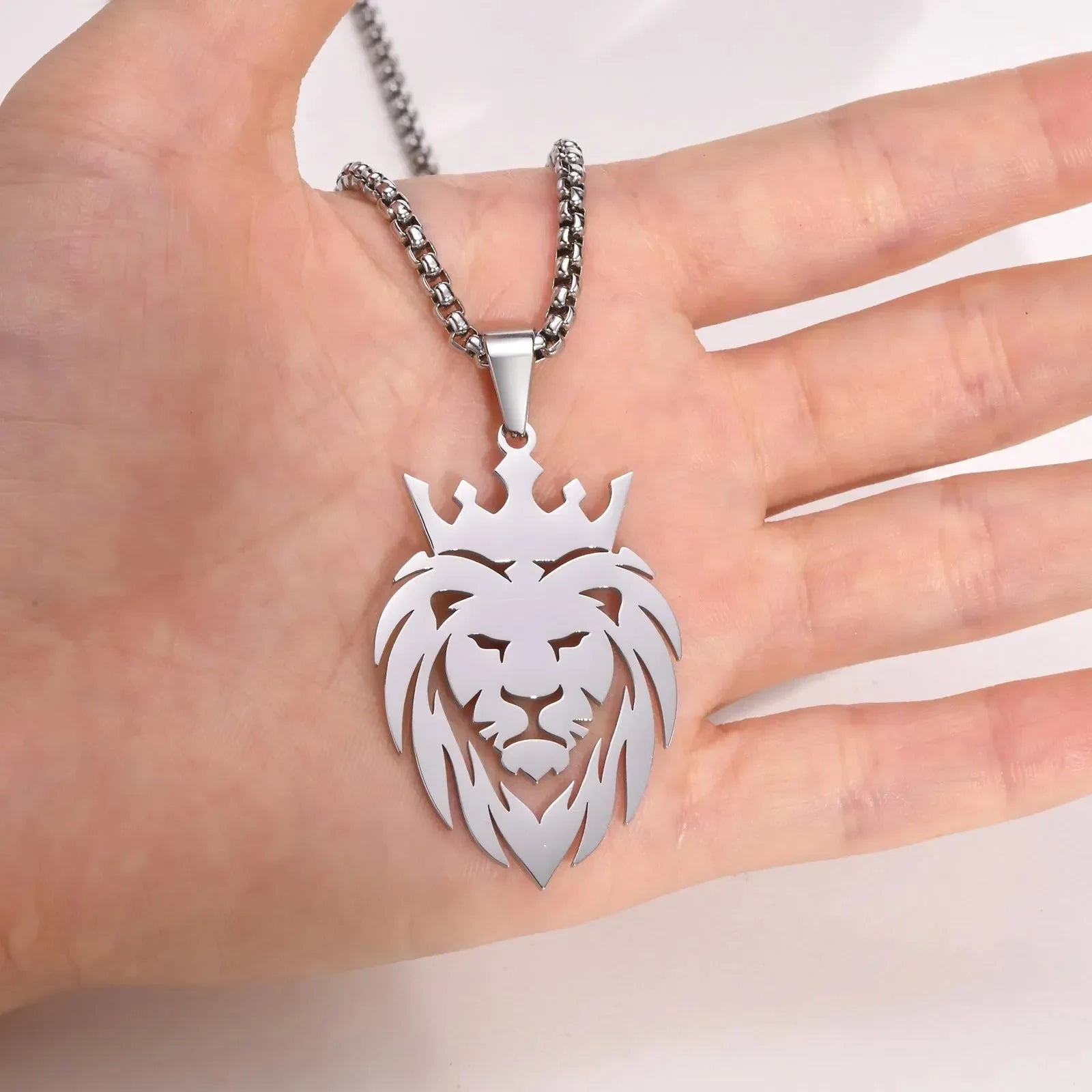 Classic Men King Pendant - Diatoms