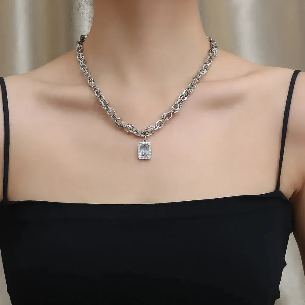 Diatoms Casual Hip-Hop Titanium Rhinestones Unisex Pendant - Diatoms