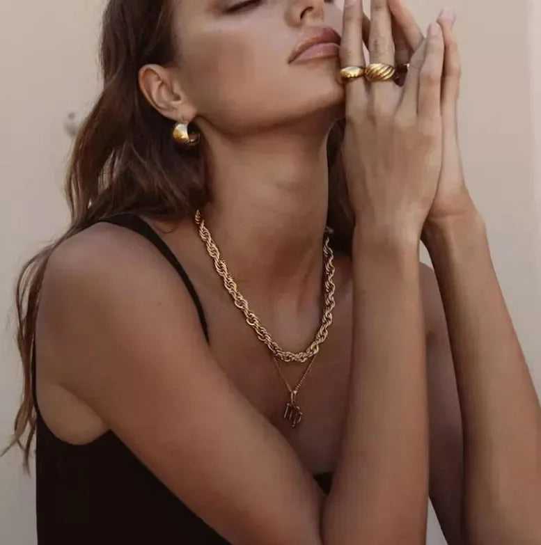 Bling Buzz Twisted Chain Necklace - Diatoms