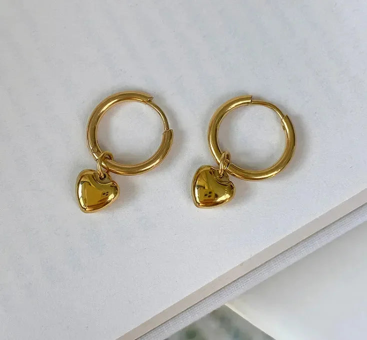 Luxy Small Heart Hoop Earrings - Diatoms