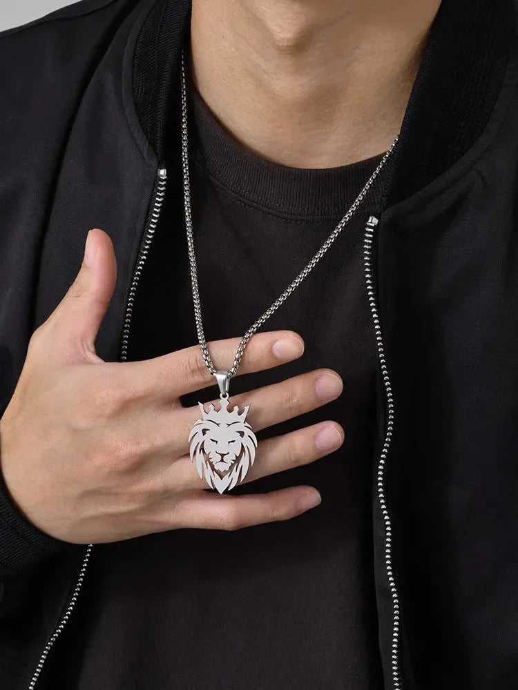 Classic Men King Pendant - Diatoms