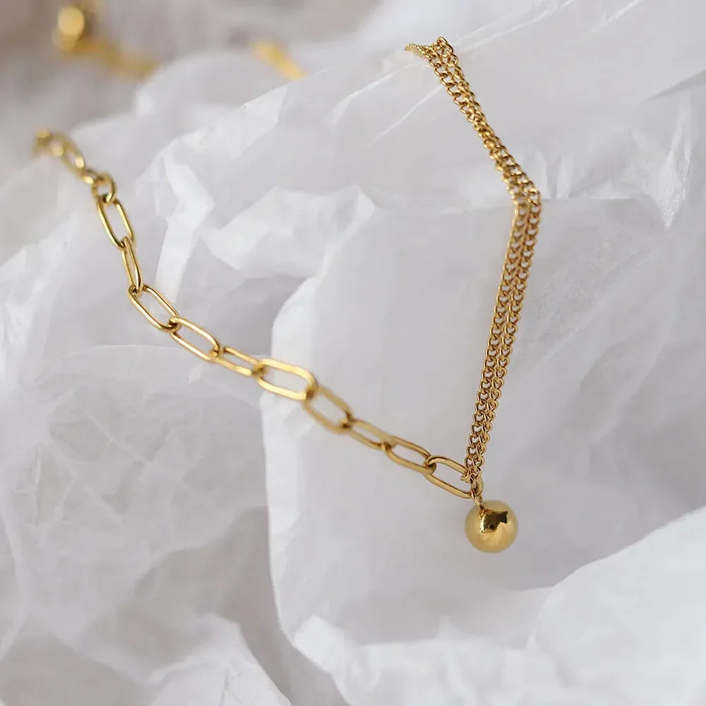 Luxy Elegant Charm Necklace - Diatoms