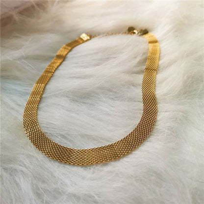 Luxy Classic Belt Necklace