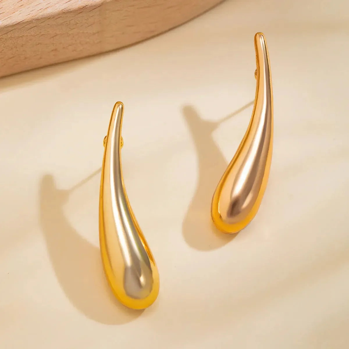 Luxy Long Teardrop Earrings - Diatoms