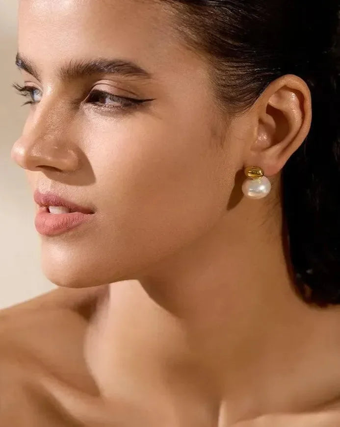 White Pearl Ear studs - Diatoms