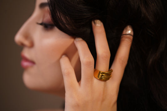 Luxe Gold Wrap Ring