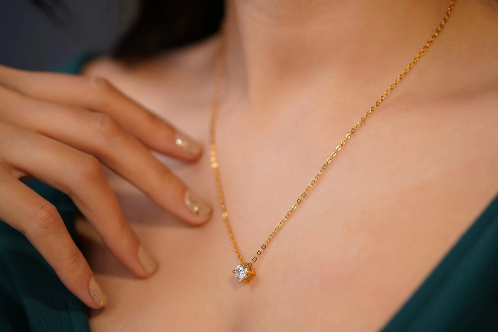 Luxe Dainty Diamond Necklace - Diatoms
