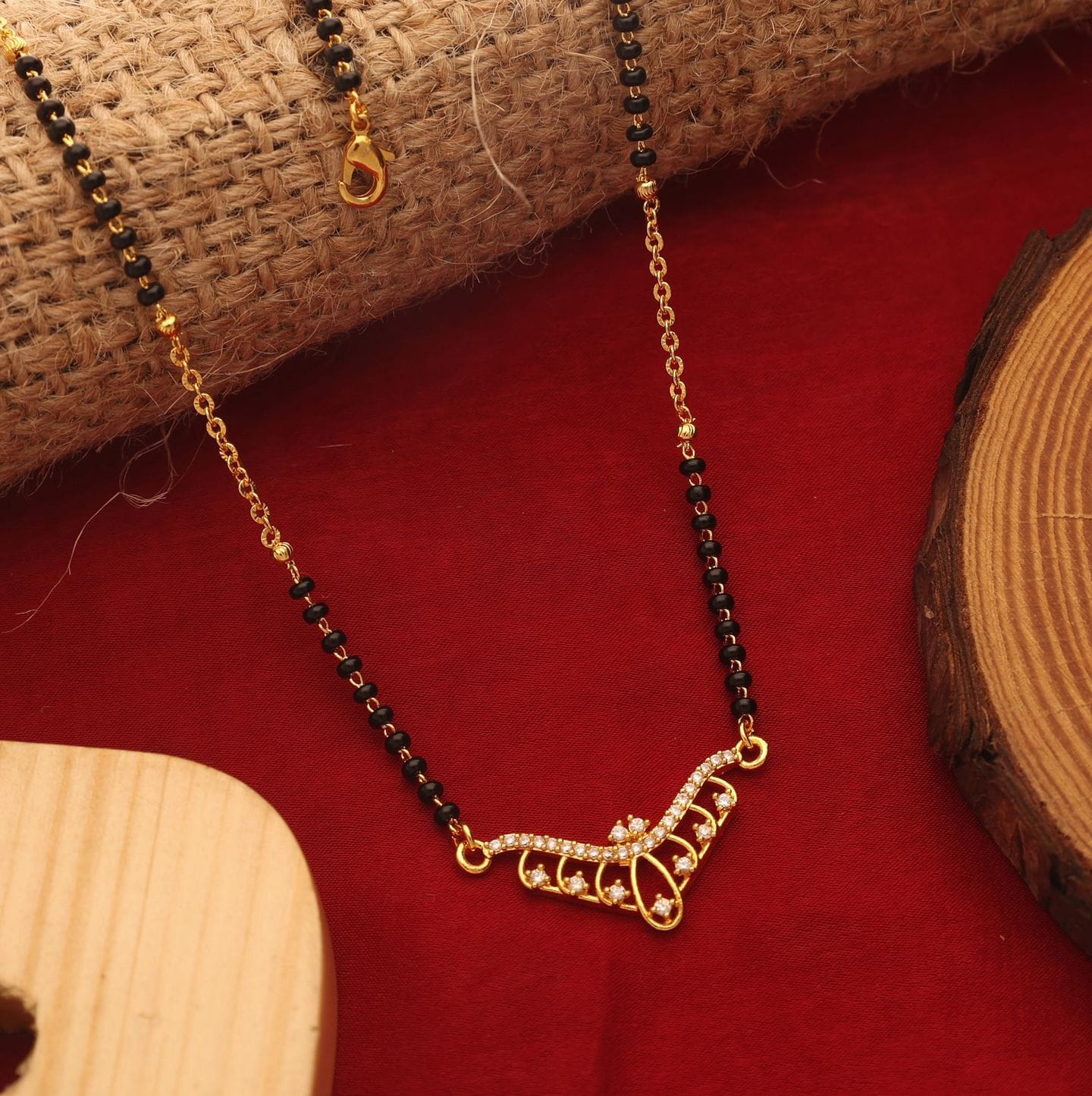Samaira Mangalsutra