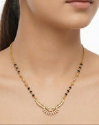 Suhagan Rekha Mangalsutra