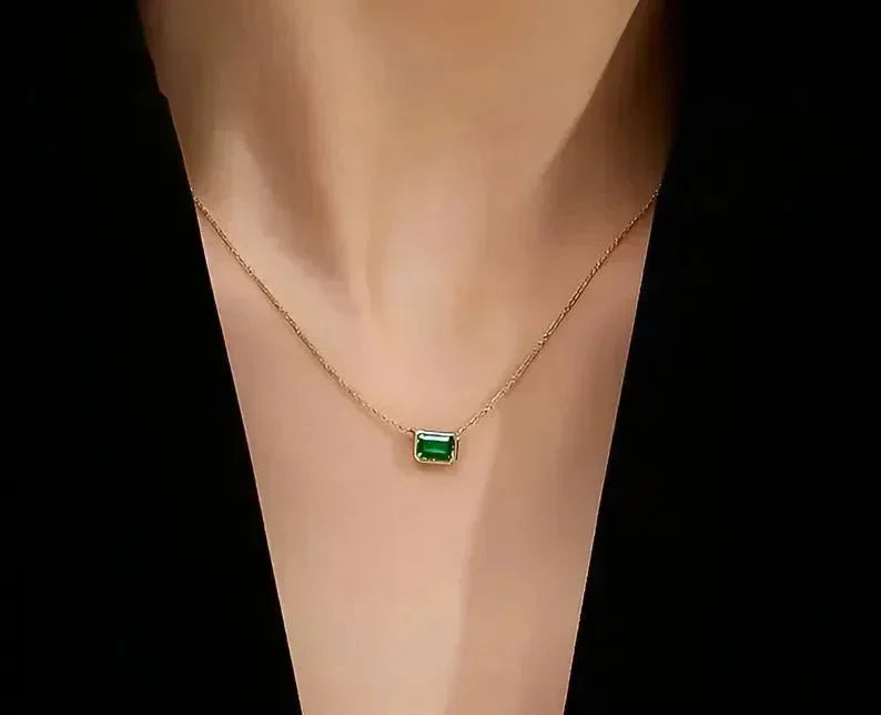 Elegant Green Emerald Necklace