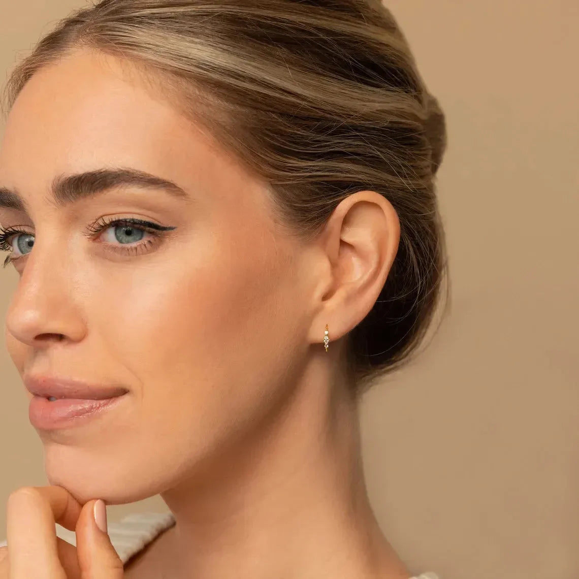 U Shaped Diamond Mini Studs Earrings - Diatoms