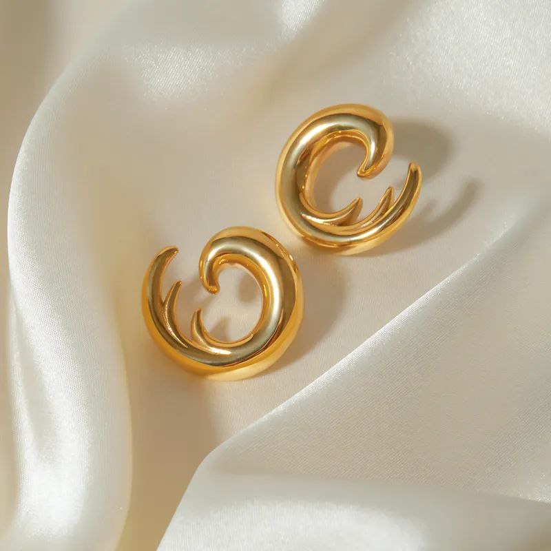 Oceanwave Stud Earrings