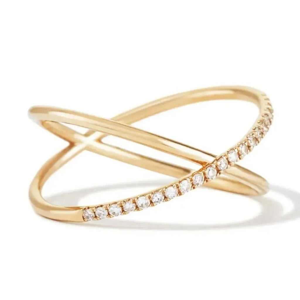 Diamond-Studded Gold Circle Ring - Diatoms