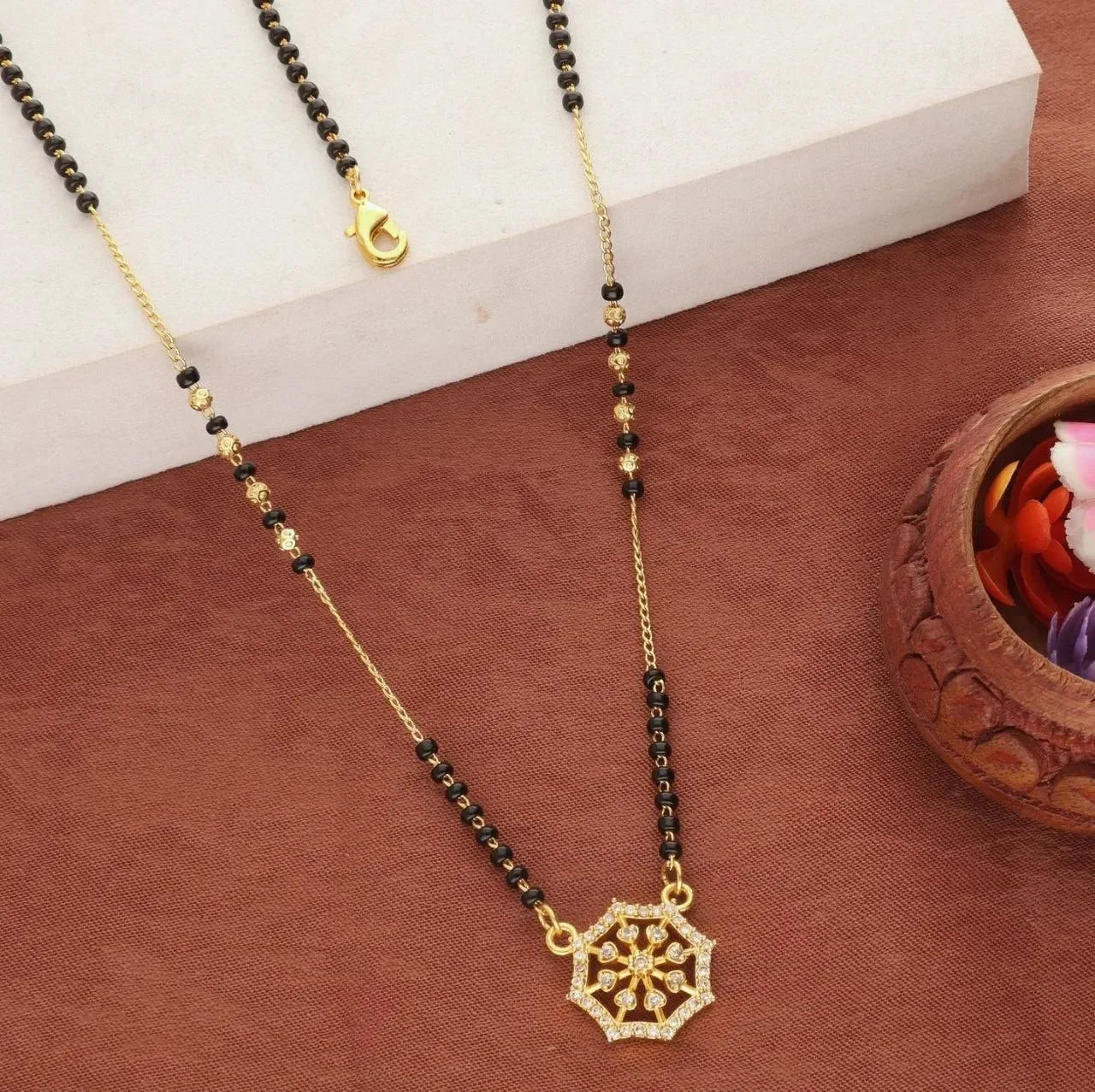 Mihika Mangalsutra