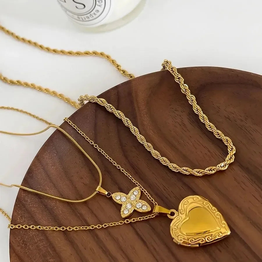 Luxurious Heart Shape Pendant - Diatoms