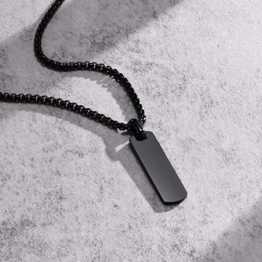 Diatoms I-Shaped Black Pendant