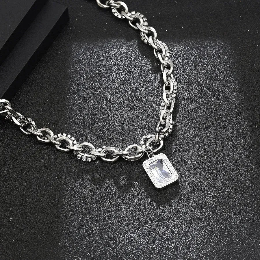 Diatoms Casual Hip-Hop Titanium Rhinestones Unisex Pendant - Diatoms