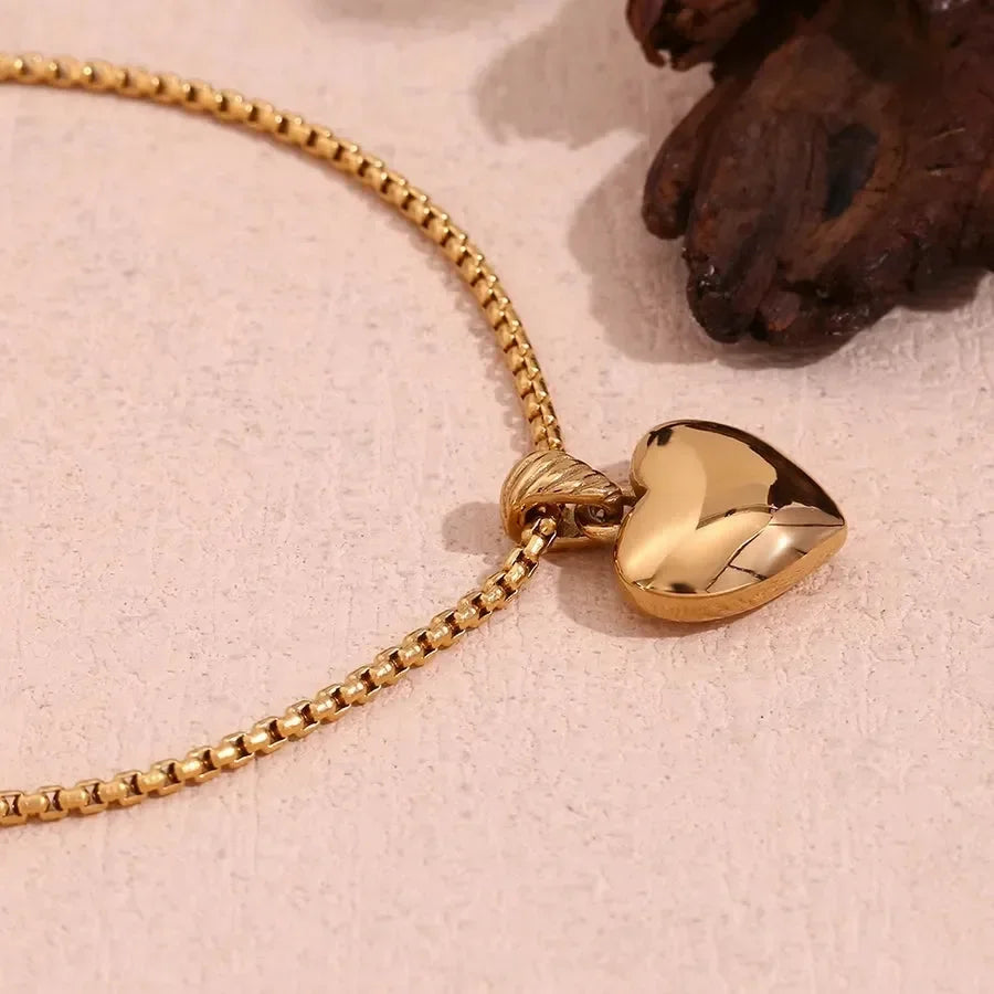 Luxy Love Necklace - Diatoms