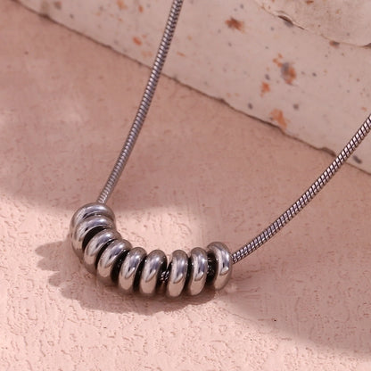 Luxy Dainty Circle Necklace