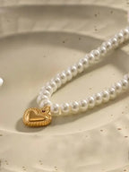 Pearls Beaded Heart Shape Necklace - Diatoms