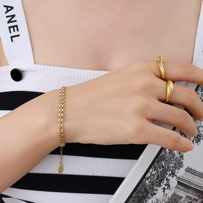 Diatoms Bow Shape Round Necklace Cum Bracelet