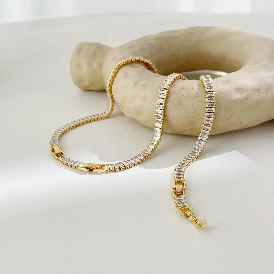 Trendy Treasures Diamond Necklace - Diatoms