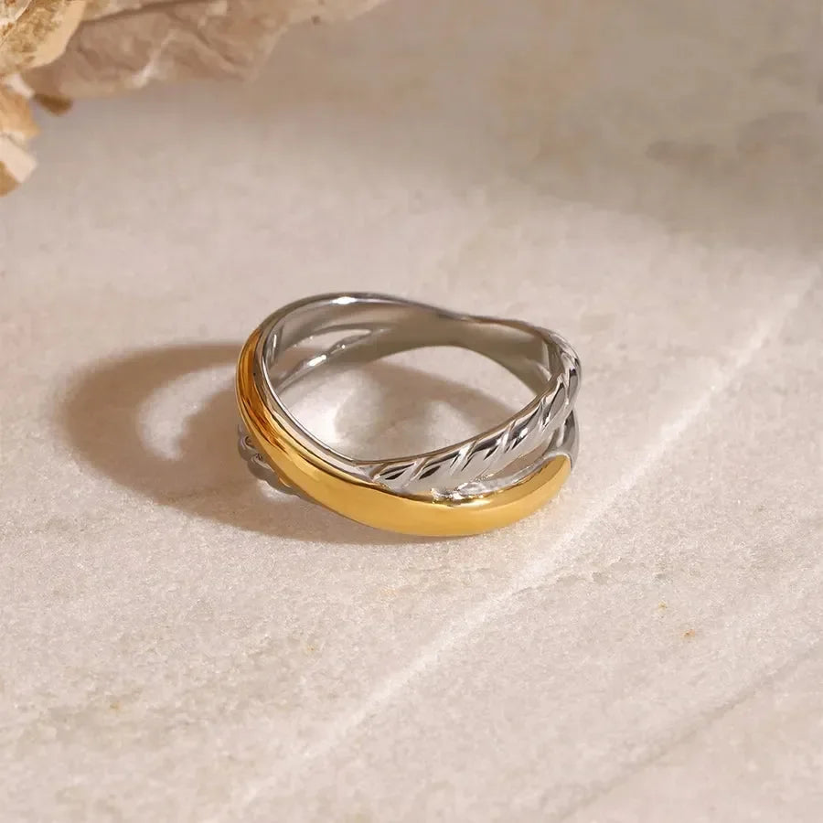 Luxy Dual Cross Ring - Diatoms