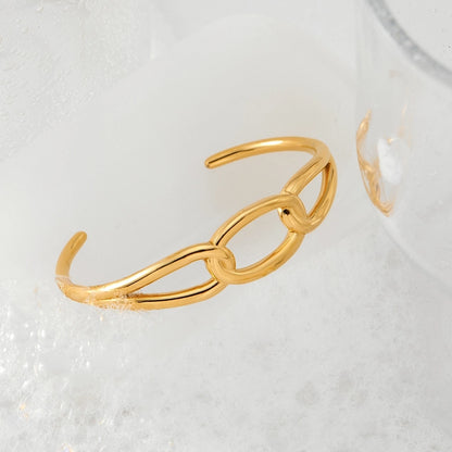 Lucky Knot Bangle