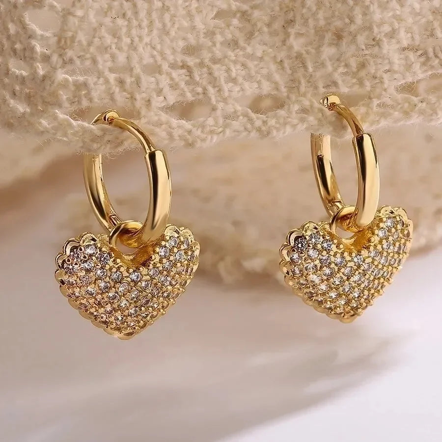 Commute Heart Shape Inlay Diamond Drop Earrings - Diatoms