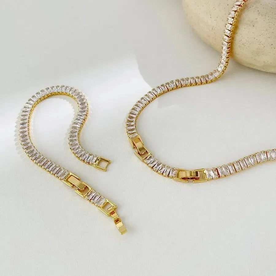Trendy Treasures Diamond Necklace - Diatoms