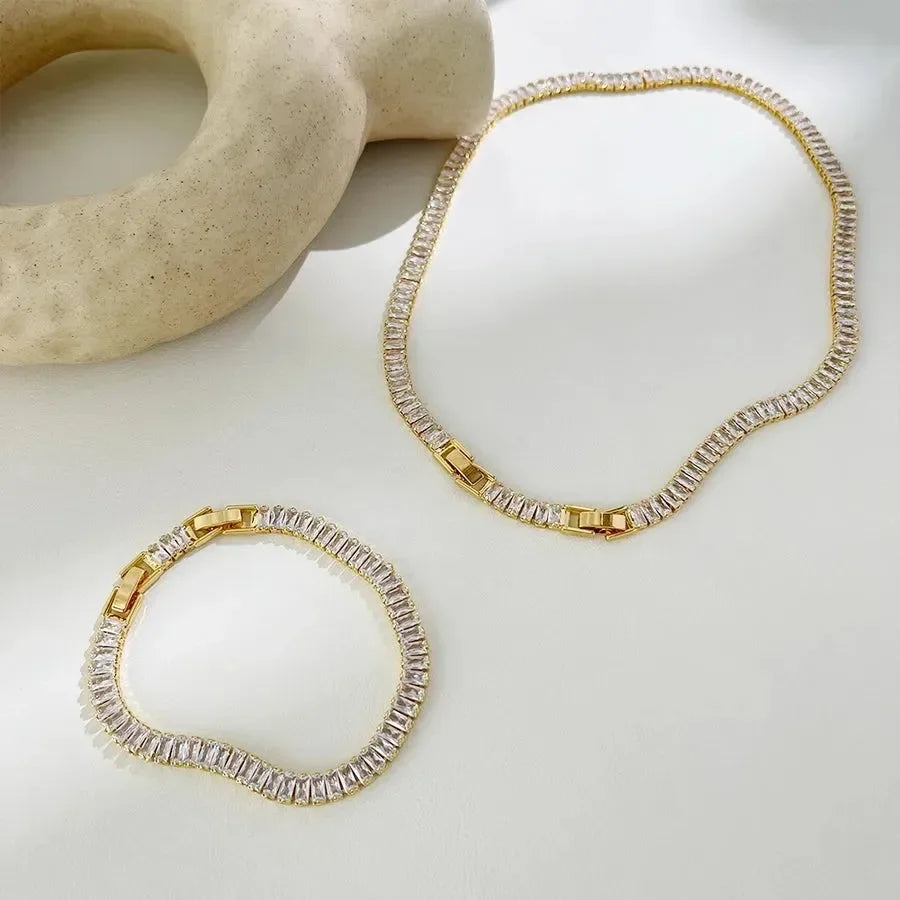 Trendy Treasures Diamond Necklace - Diatoms