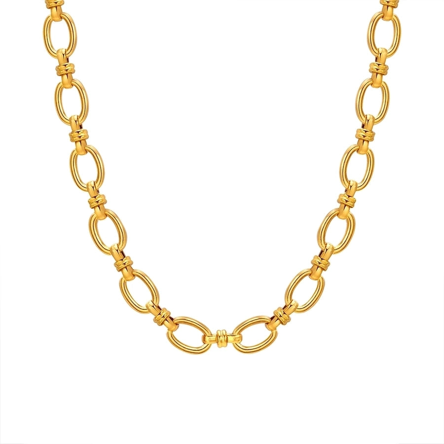 Luxy Interlocked Necklace