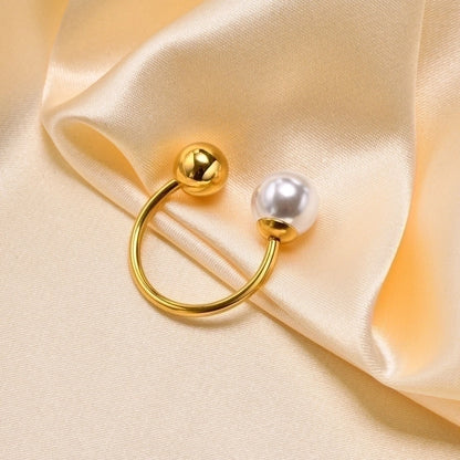 Luxy Pearl Adjustable Ring