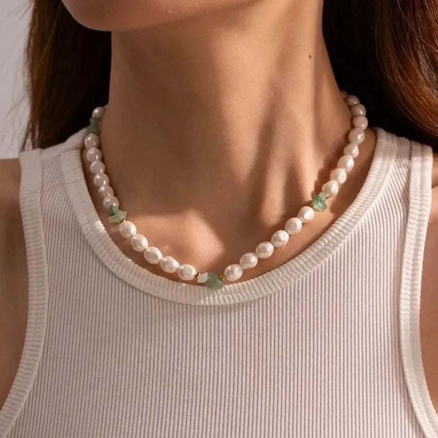 Luxy Beaded Pearl Round Necklace - Diatoms