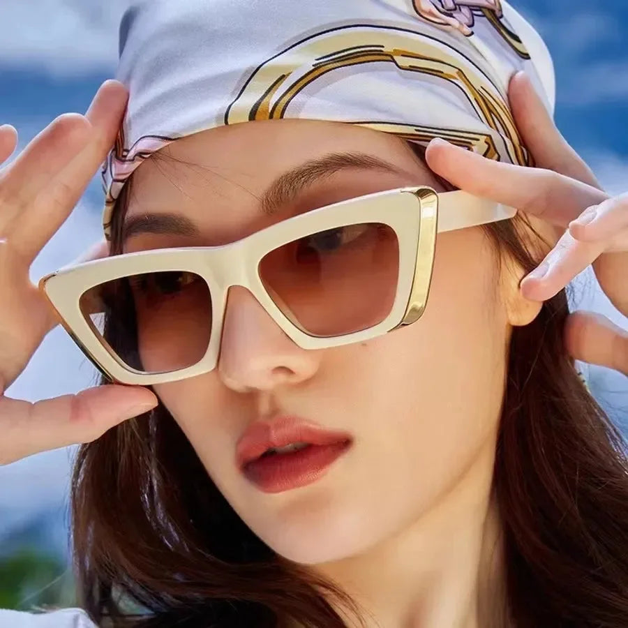 Diatoms Modern Style Women's Sunglasses - Diatoms
