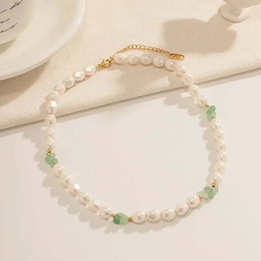 Luxy Beaded Pearl Round Necklace - Diatoms