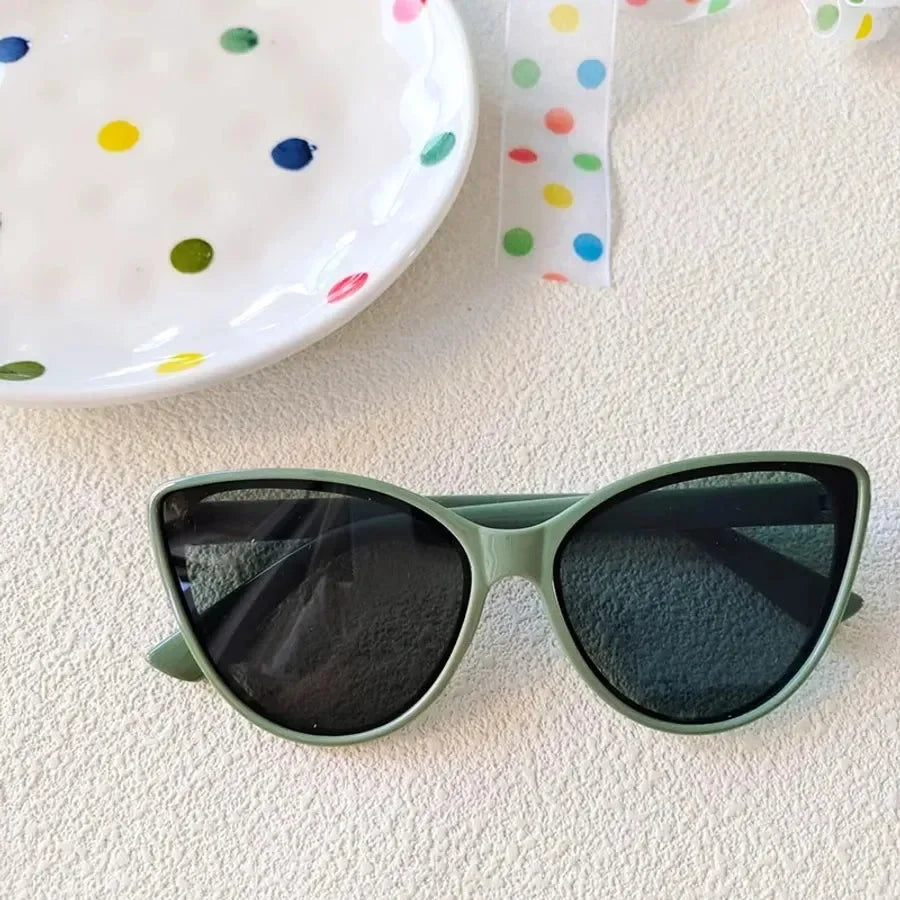 Diatoms Casual Princess Vacation Women's Sunglasses - Diatoms