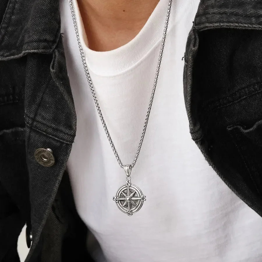 Compass Men Pendant - Diatoms