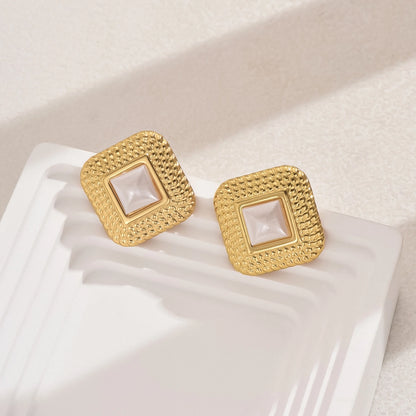 Luxy Rhombus Ear Studs