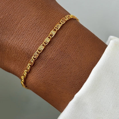 Luxy Lightweight Bracelets