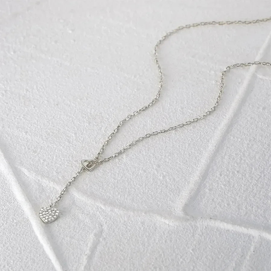 Luxy Interlocked Heart Shape Necklace - Diatoms