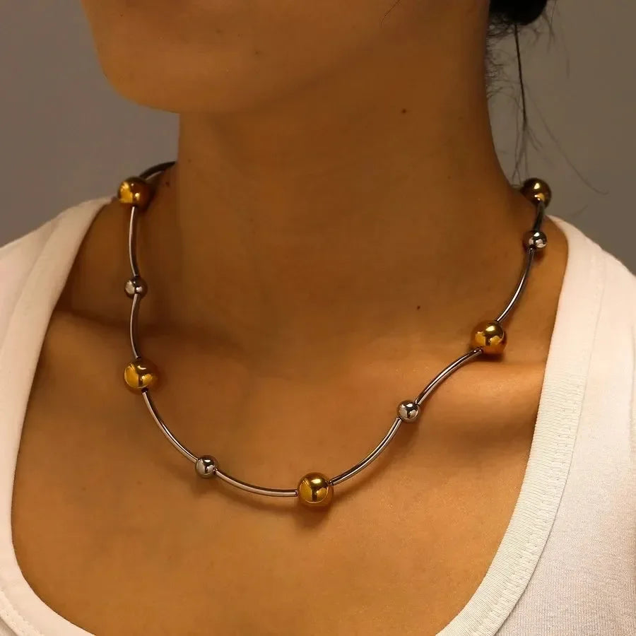 Luxy Round Dual Color Necklace - Diatoms