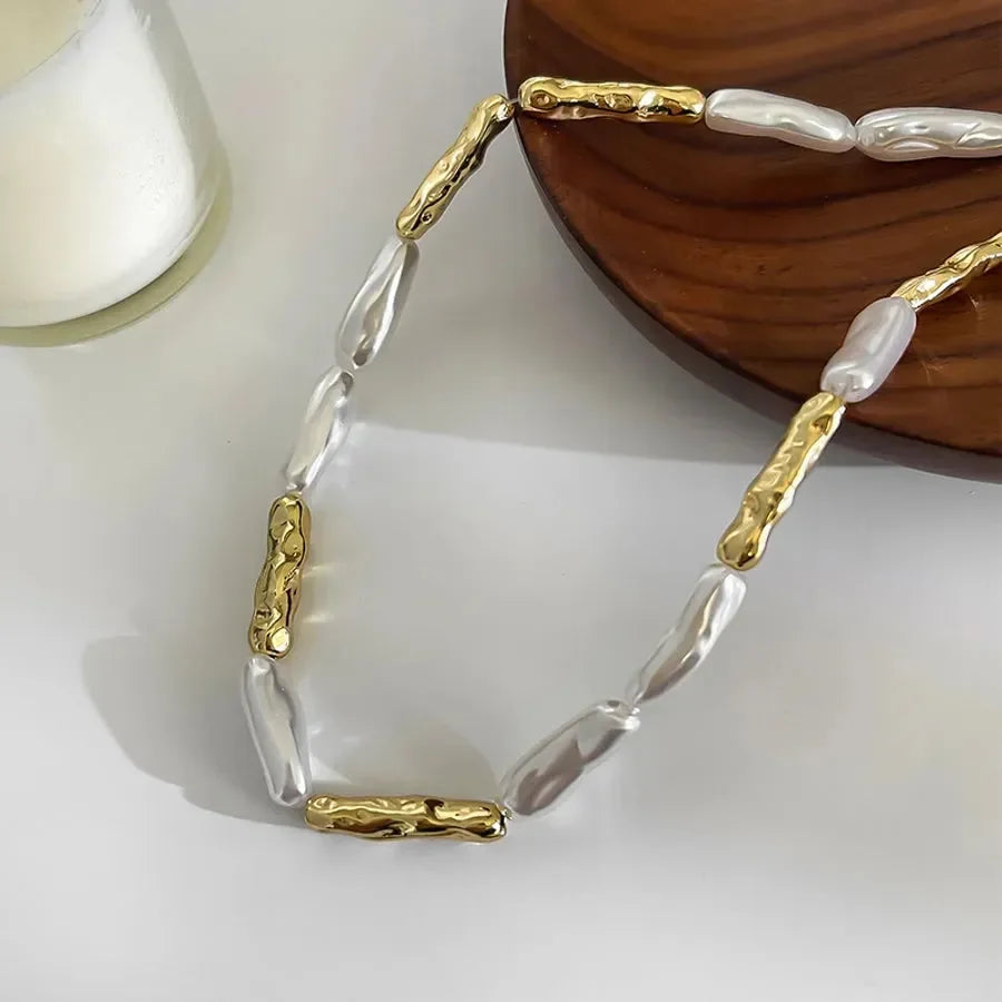 Baroque Pearl Necklace - Diatoms