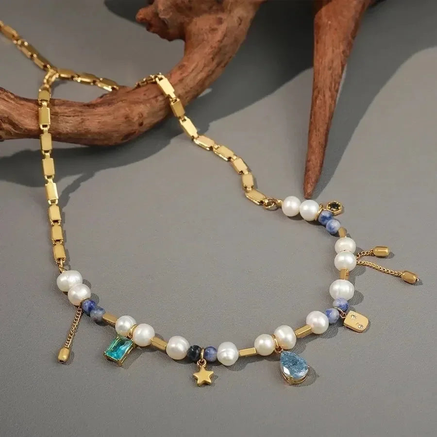 Freshwater Pearl Elegant Glam Beaded Necklace - Diatoms