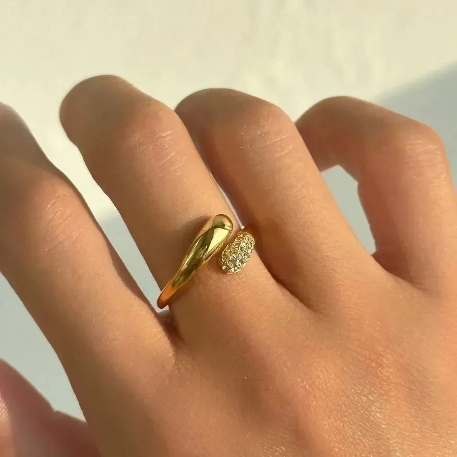 Luxe Gilded Adjustable Ring - Diatoms