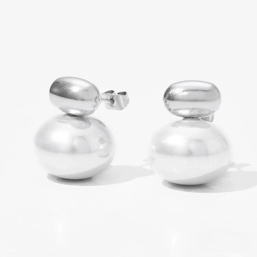 White Pearl Ear studs